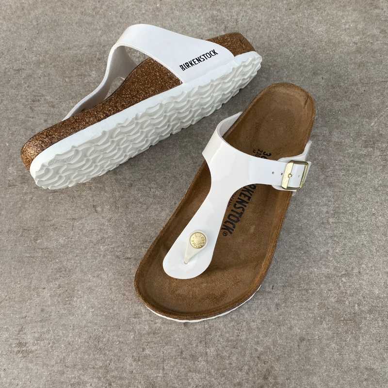 BIRKENSTOCK Gizeh White Patent Birko-flor foot support