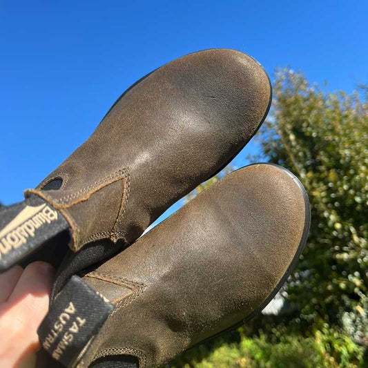 Blundstone 1615 Dark Olive Rub Suede - Originals Series