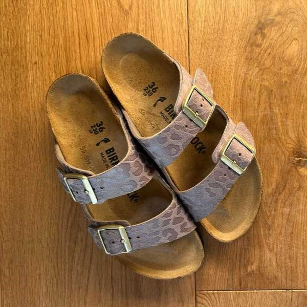 BIRKENSTOCK Arizona. Leo Gray Taupe Synthetic