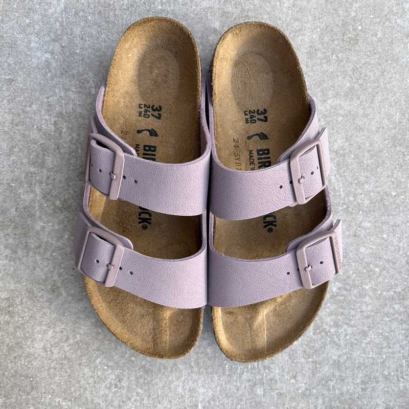 BIRKENSTOCK Arizona. Faded Purple Birko-flor