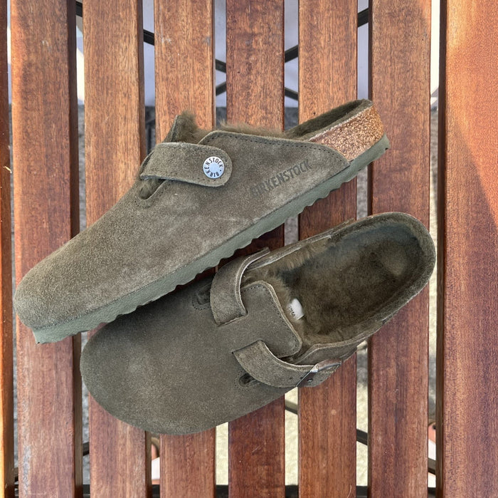 BIRKENSTOCK Boston Shearling Thyme Suede Leather