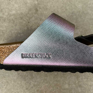 BIRKENSTOCK Arizona. Saffiano Iridescent Viola Birko-Flor