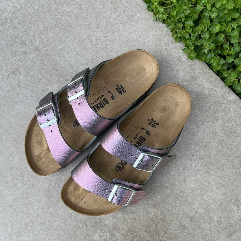 BIRKENSTOCK Arizona. Saffiano Iridescent Viola Birko-Flor