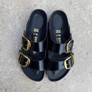 BIRKENSTOCK Arizona Big Buckle High Shine Black leather sole