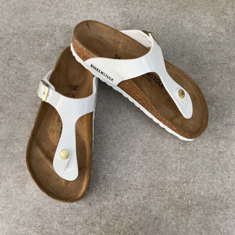 BIRKENSTOCK Gizeh White Patent Birko-flor with denims