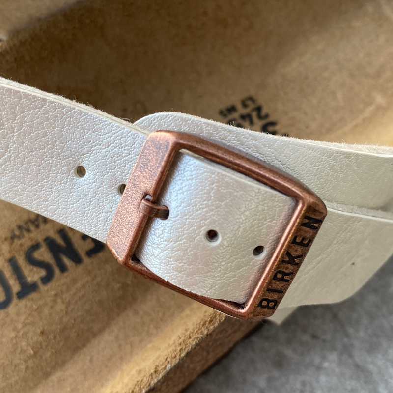 BIRKENSTOCK Gizeh Graceful Pearl Birko-flor copper buckle