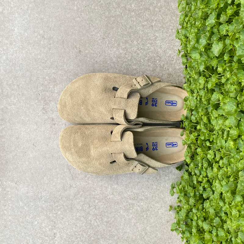 BIRKENSTOCK Boston Faded Khaki Suede Leather Soft Footbed – Craft