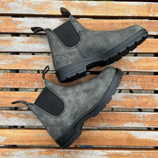 Blundstone 587 Rustic Black Leather - Classics Series