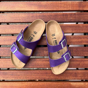 BIRKENSTOCK Arizona. Shiny Lizard Acai Birko-flor royal purple