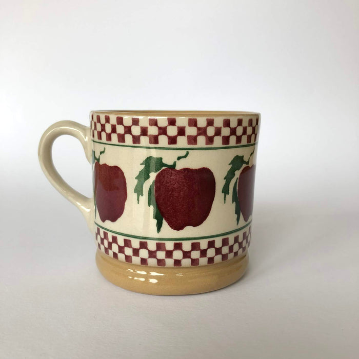 Nicholas Mosse Cup in Apple Pattern