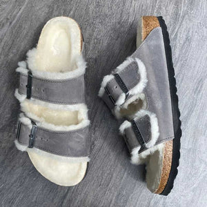 BIRKENSTOCK Arizona Shearling Iron Oiled Leather Top and side view