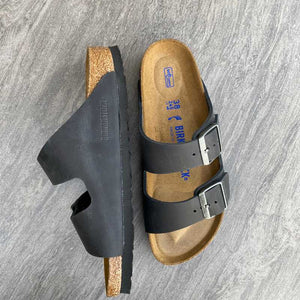 BIRKENSTOCK Arizona Black Oiled Leather Soft Footbed view