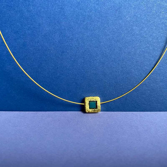 Alison's Neckwire