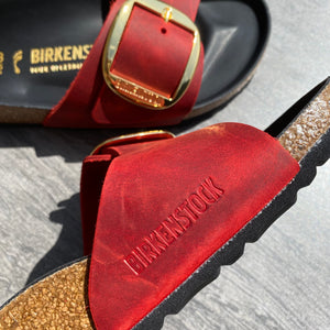 BIRKENSTOCK EXCLUSIVE Madrid Big Buckle Fire Red Oiled Leather side detail